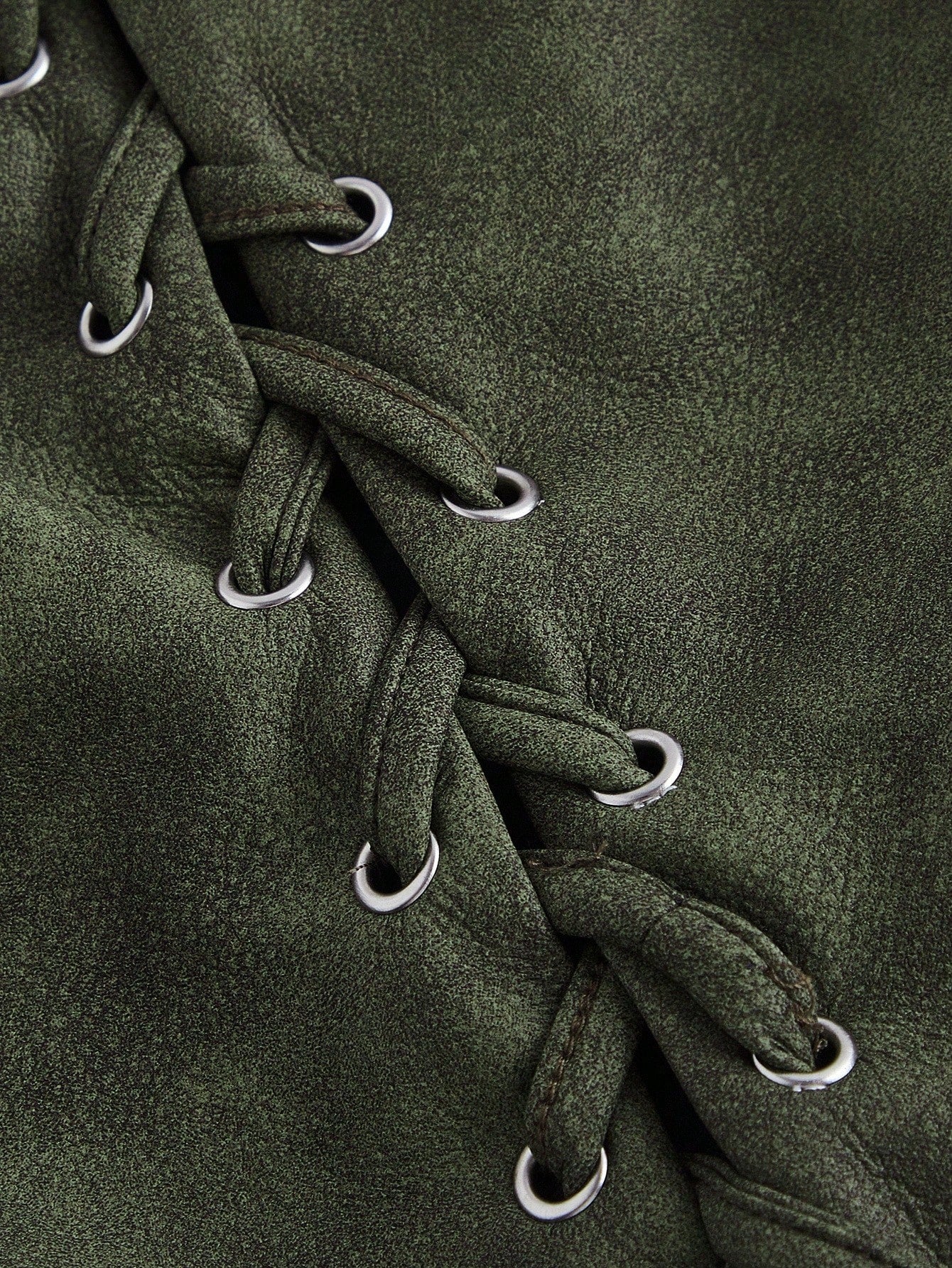 MOD Plus Size Army Green Grommets Lace-Up Retro Tank Top Plus Size Tops