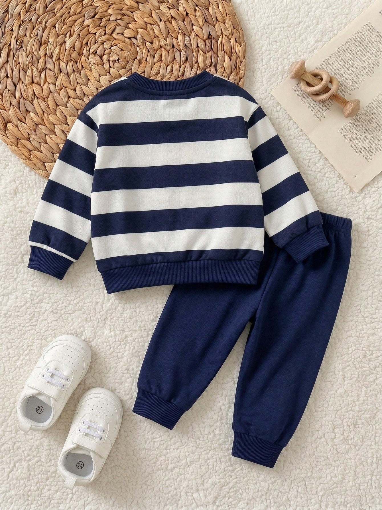 New Born Baby Cartoon Bear Print Long Sleeve Sweatshirt And Pants Casual Cute Kawaii Set Family Matching Navy And White Navy Blue Autumn