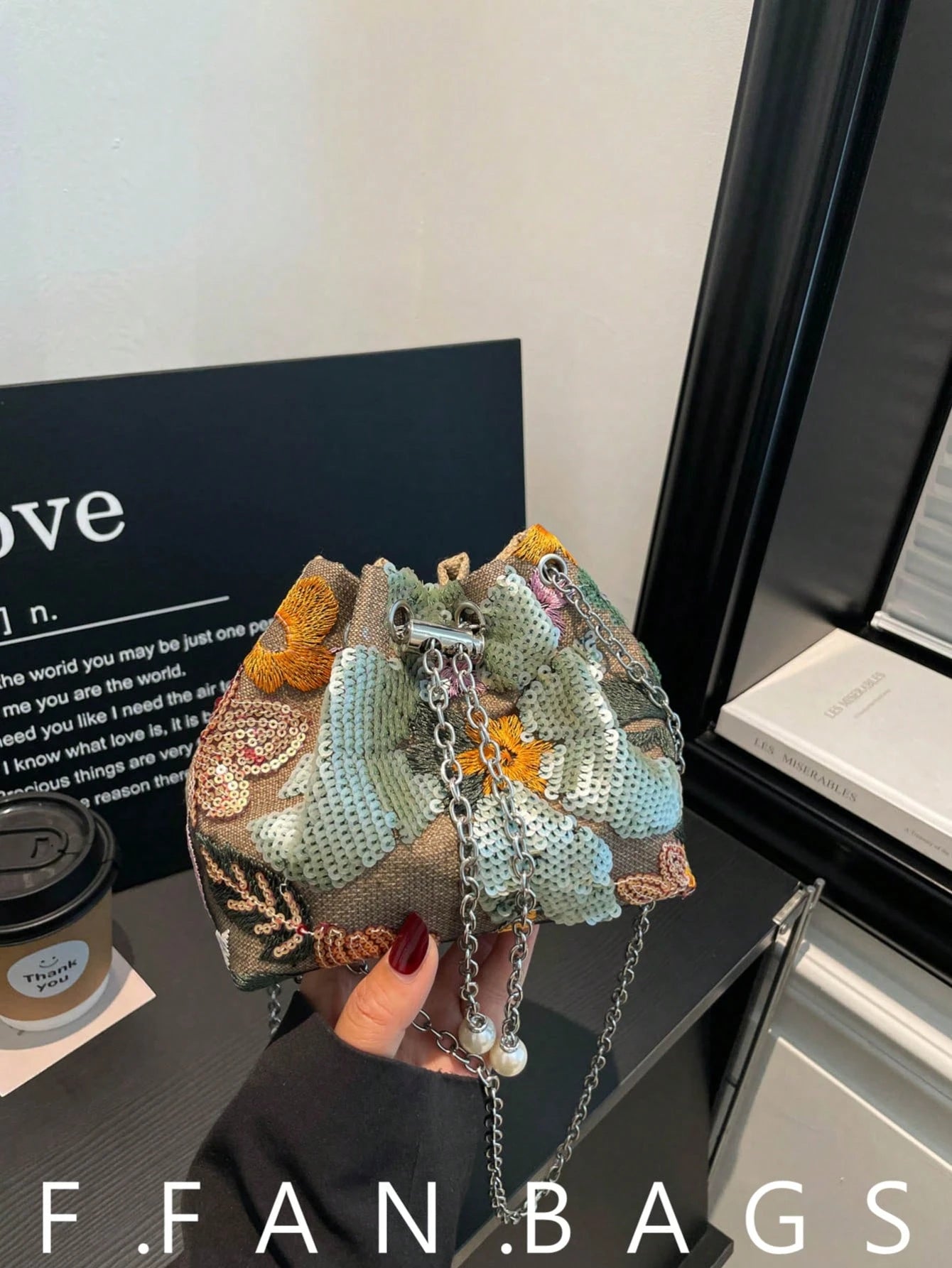 New Chinese Style Retro National Style Bucket Bag For Women, New Craftsmanship Mesh Embroidery Floral Sequin Chain Crossbody Bag