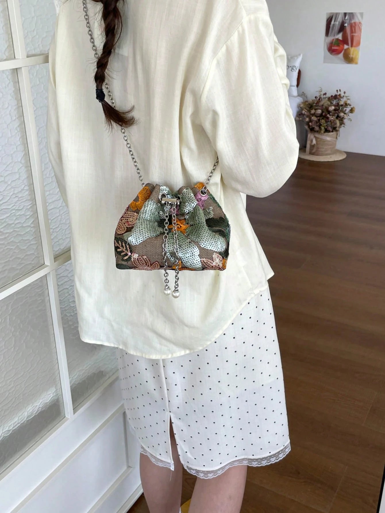 New Chinese Style Retro National Style Bucket Bag For Women, New Craftsmanship Mesh Embroidery Floral Sequin Chain Crossbody Bag