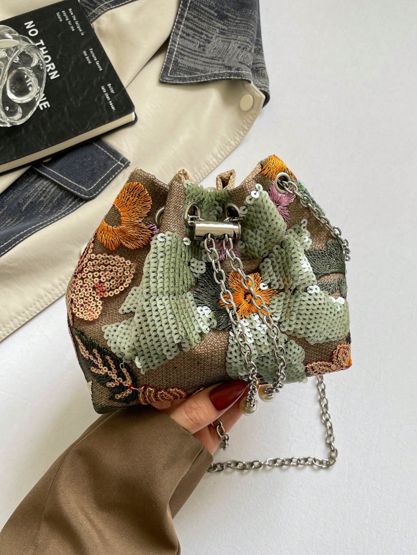 New Chinese Style Retro National Style Bucket Bag For Women, New Craftsmanship Mesh Embroidery Floral Sequin Chain Crossbody Bag