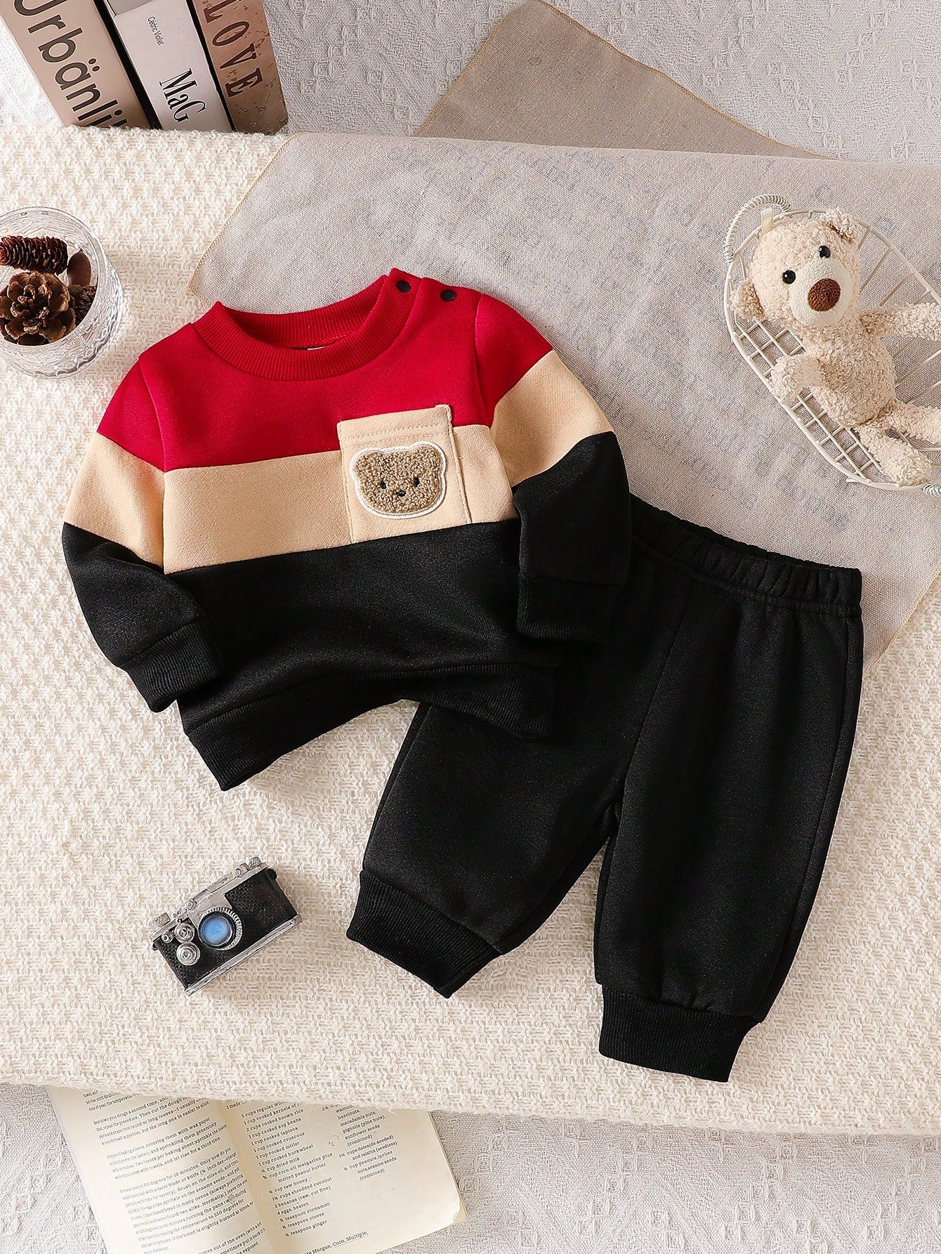 Newborn Baby Boy Cute Patchwork Top And Pants Set, Casual Cute Kawaii Baby Boy Outfit Baby Boy Fashion Holiday Vacation Black Winter