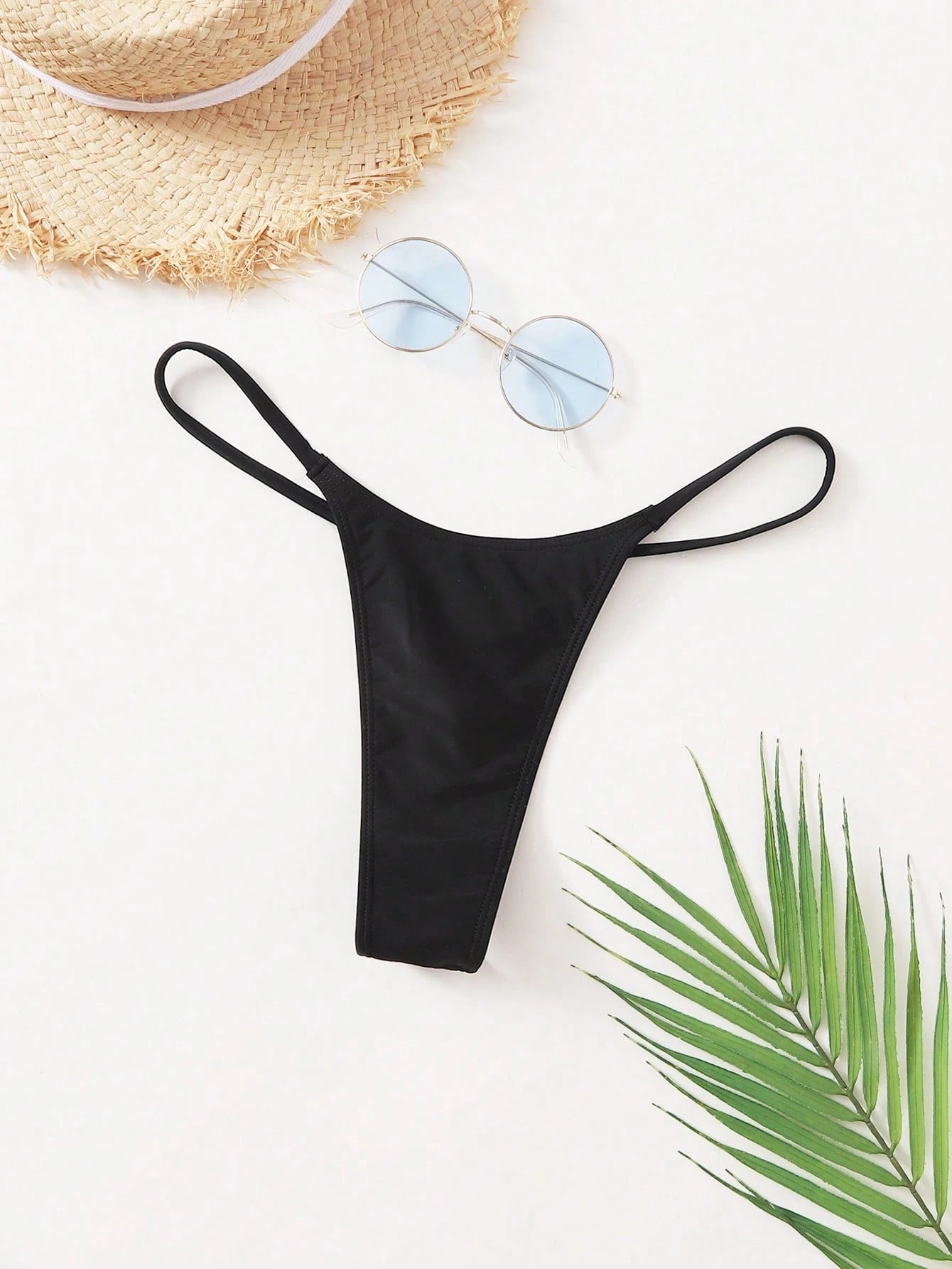 Oceva Solid Color Fashionable Sexy Thong Bikini Bottom