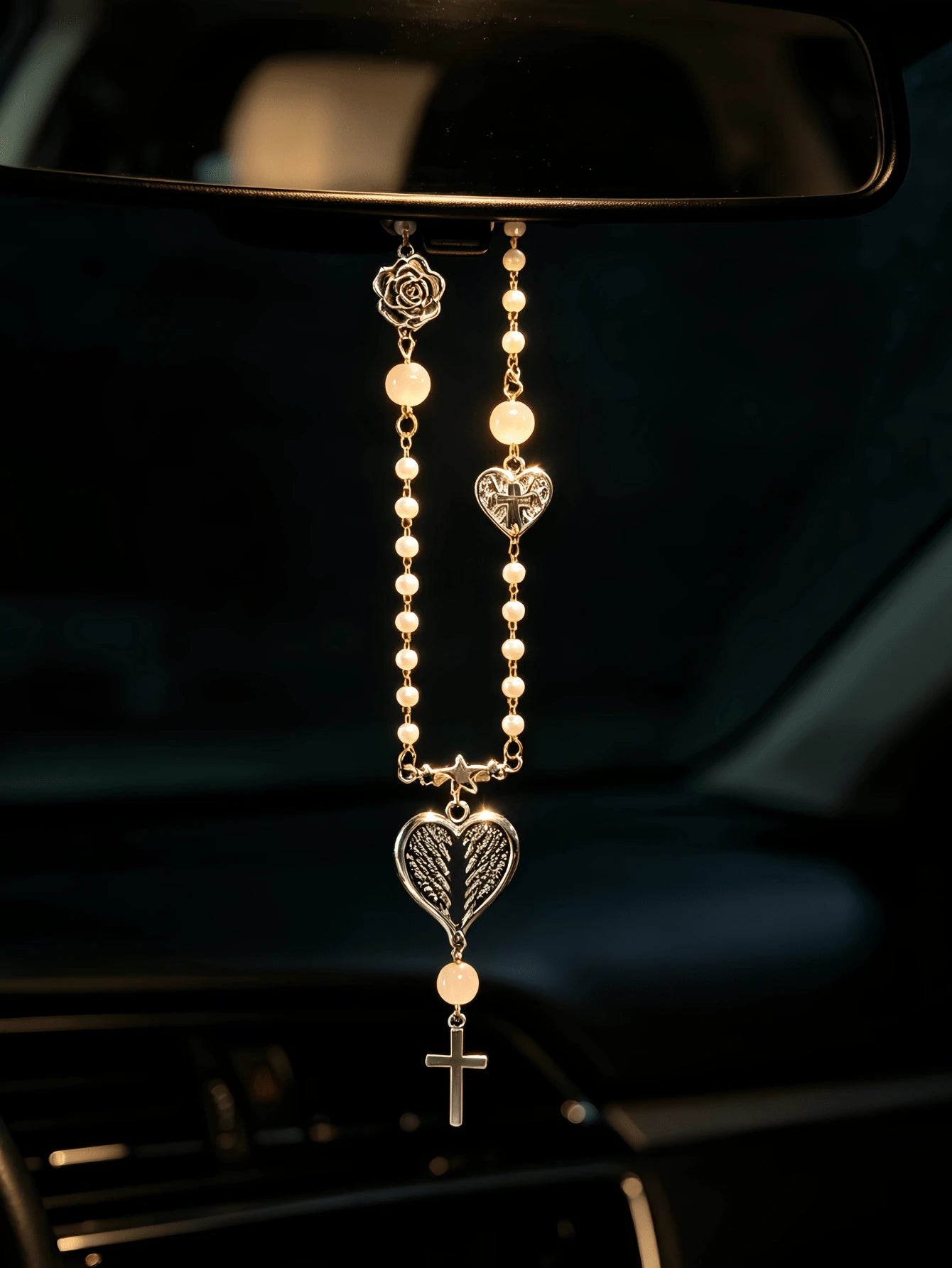 Pearl Beaded Car Rearview Mirror Hanging Ornament, Vintage Rose Wing Heart Pendant Car Interior Decoration, Pink Beads Cute Women's Car Accessory, Car Rearview Mirror Hanging Decoration Gift