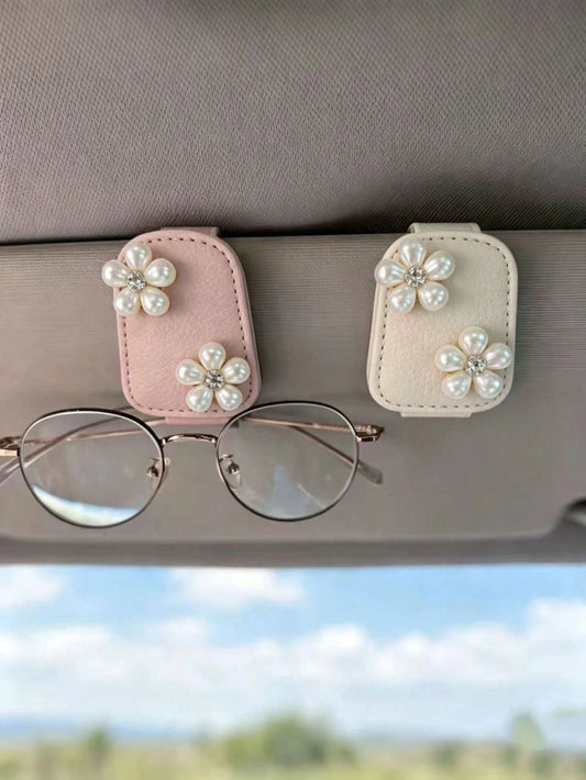 Pearl Rhinestone Flower Leather Car Fashion Glasses Clip, Car Sun Visor Fashion Glasses & Ticket Holder, Double Pearl Small Flower Car Sun Visor Glasses Clip, Lychee Grain Leather Surface Women's Car