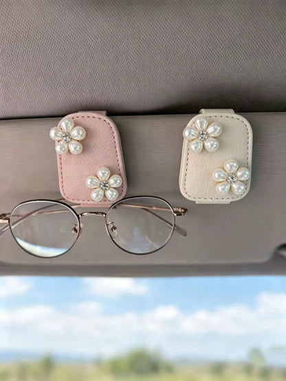 Pearl Rhinestone Flower Leather Car Fashion Glasses Clip, Car Sun Visor Fashion Glasses & Ticket Holder, Double Pearl Small Flower Car Sun Visor Glasses Clip, Lychee Grain Leather Surface Women's Car