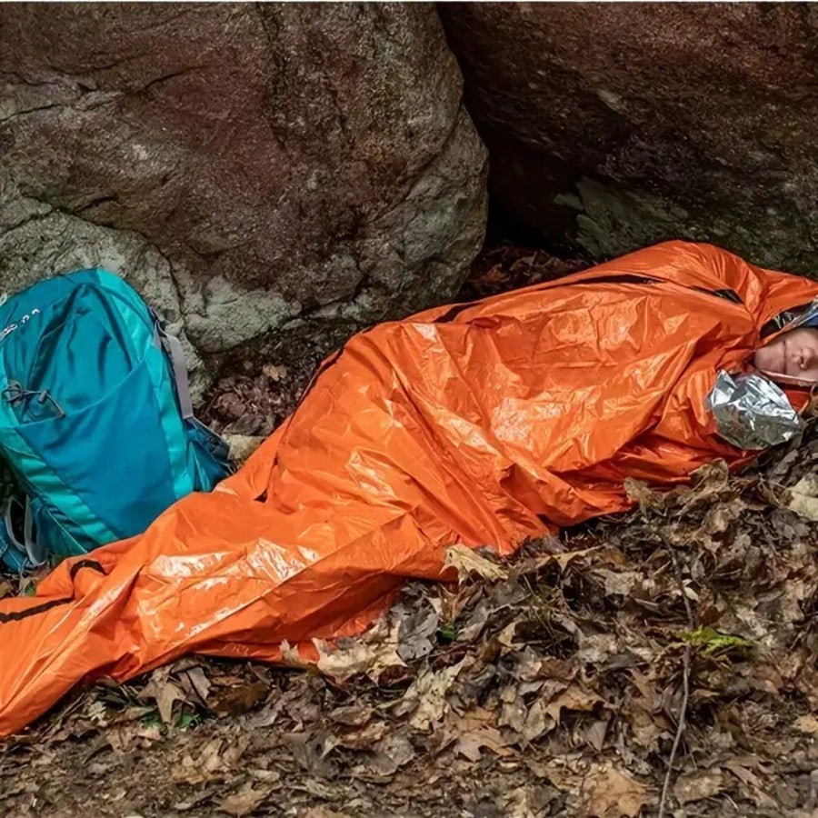 Person Emergency Shelter Bivy Survival Tent Kit Mylar Tube Tent Sleeping Bag Waterproof Outdoor SOS Thermal Blanket Reusable