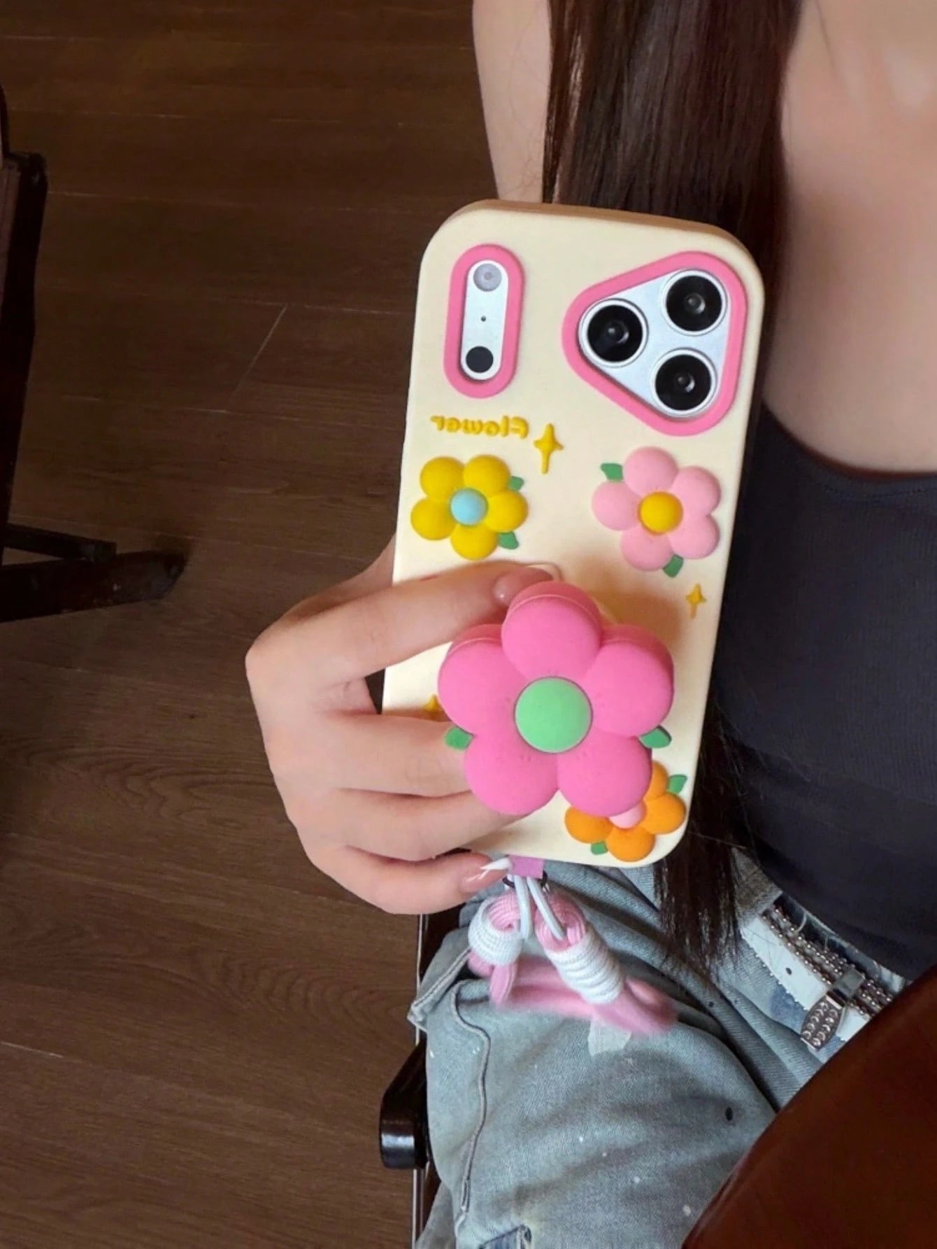 Pink Flower Expandable Phone Holder Suitable Compatible With Iphone 17 Pro Max, 17 New, 15 Creative, 14 Niche, 13 Female, 17 Pro, Silicone Shockproof Protective Case Compatible With Iphone 16 Pro Max