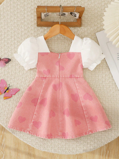 Playful Pals Baby Girl Heart Print Square Neck White Woven Fabric Short Sleeve Puff Sleeve Denim Waist Dress With White Big Bow Decoration A-Line Skirt Dress, Cute Playful Casual Fashion Commute