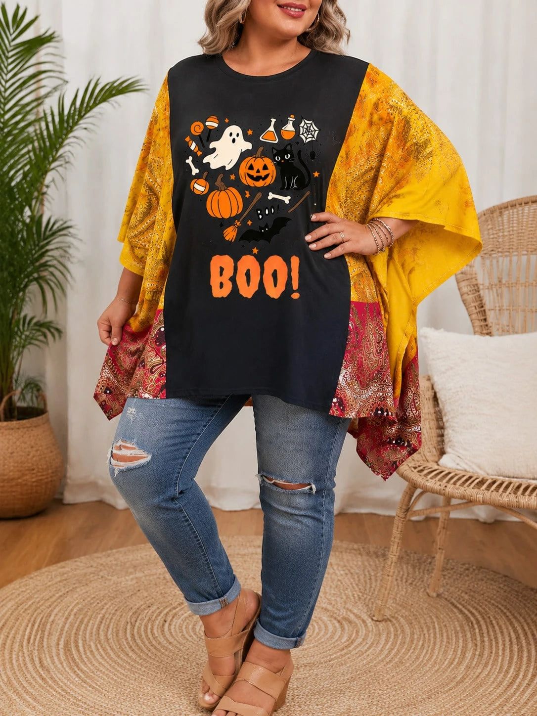 Plus Size Women Halloween Printed Oversized T-Shirt, Ghost Pumpkin Cat Bat Pattern Spliced Paisley V Neck 3/4 Flare Sleeve Loose Summer Casual Top