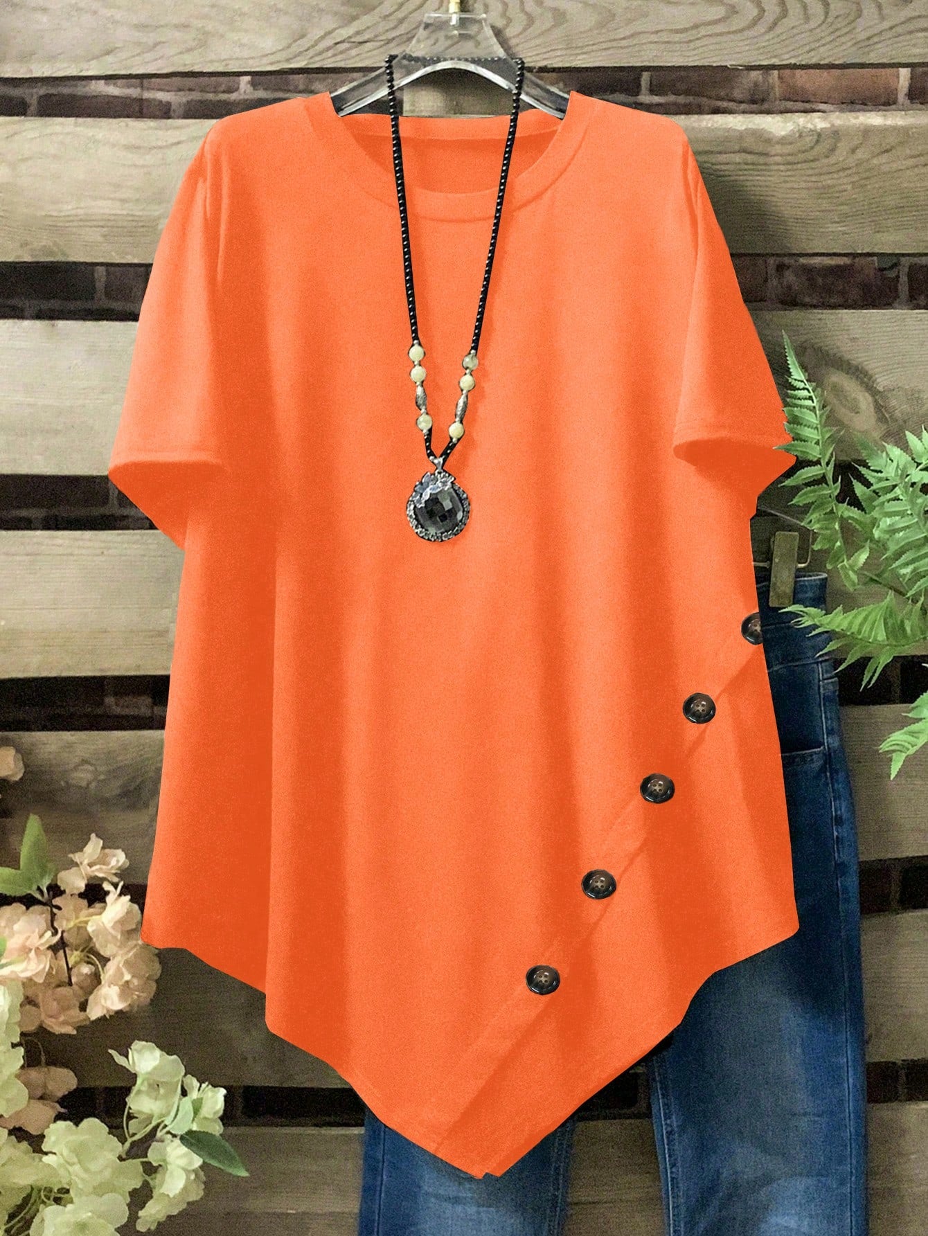 Plus Size Women's Solid Color Round Neck Short Sleeve Button Design Casual T-Shirt