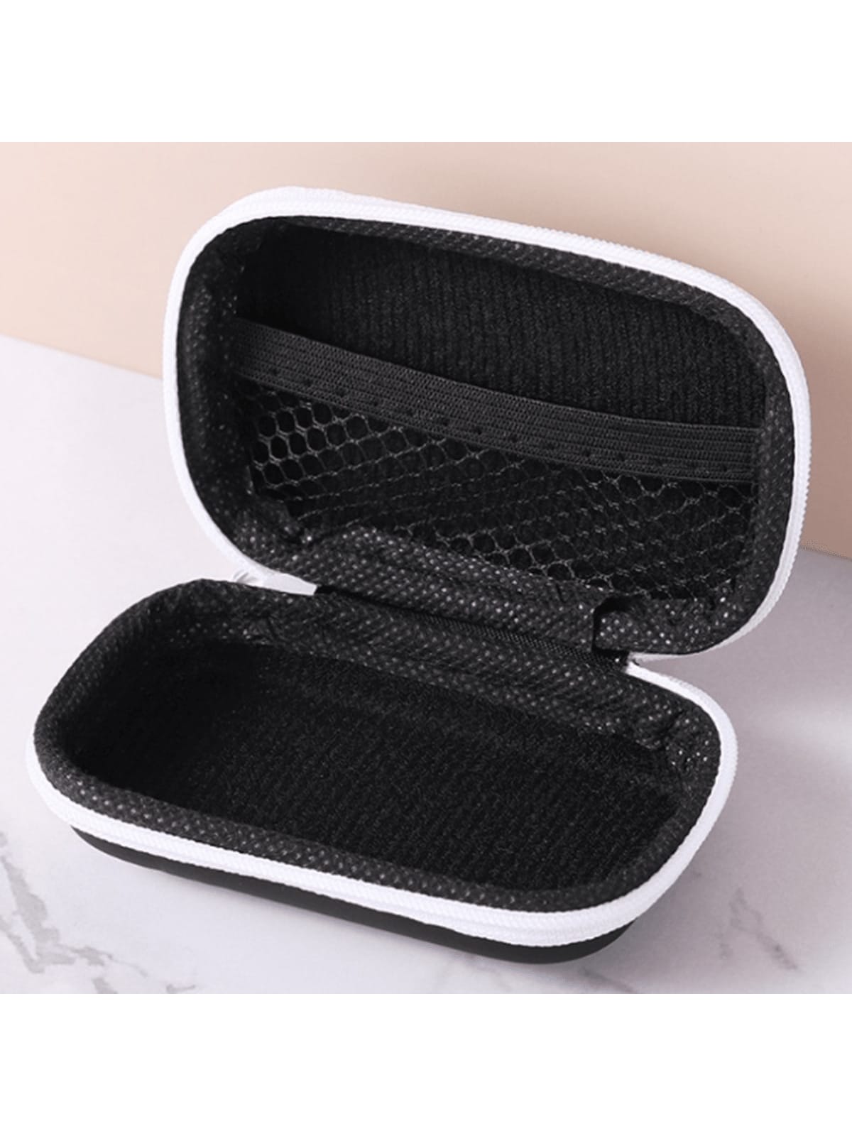 Portable Fingertip Pulse Oximeter & Carrying Case/Single Pulse Oximeter/Single Pulse Oximeter Carrying Bag: Heart Rate Monitor- This Product Does Not Include Batteries! Please Use AAA Batteries, Pay