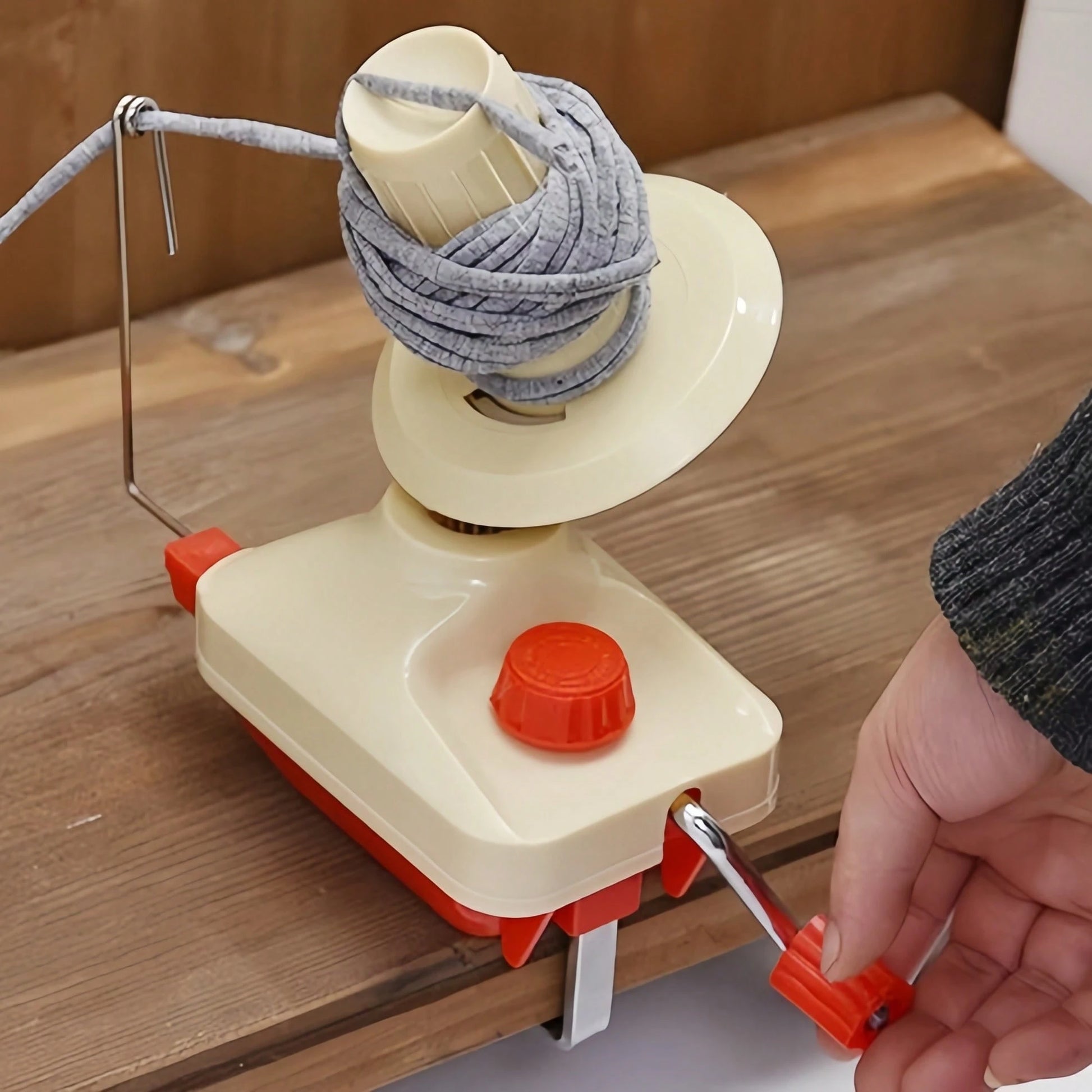 Portable Handheld Wool Yarn Winder, Easy Wind Ball Maker, No Electricity Or Battery Needed, Compact Space-Saving Design, For Home Knitting Crafts