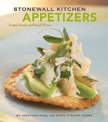 Pre-Owned Good Housekeeping The Great Potluck Cookbook: Our Favorite Recipes For Carry-In Suppers, (Hardcover) By Good Housekeeping (Editor)