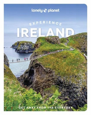 Pre-Owned Journey Through The Philippines: An Unforgettable Journey From Manila To Mindanao And (Paperback) By Kiki Deere