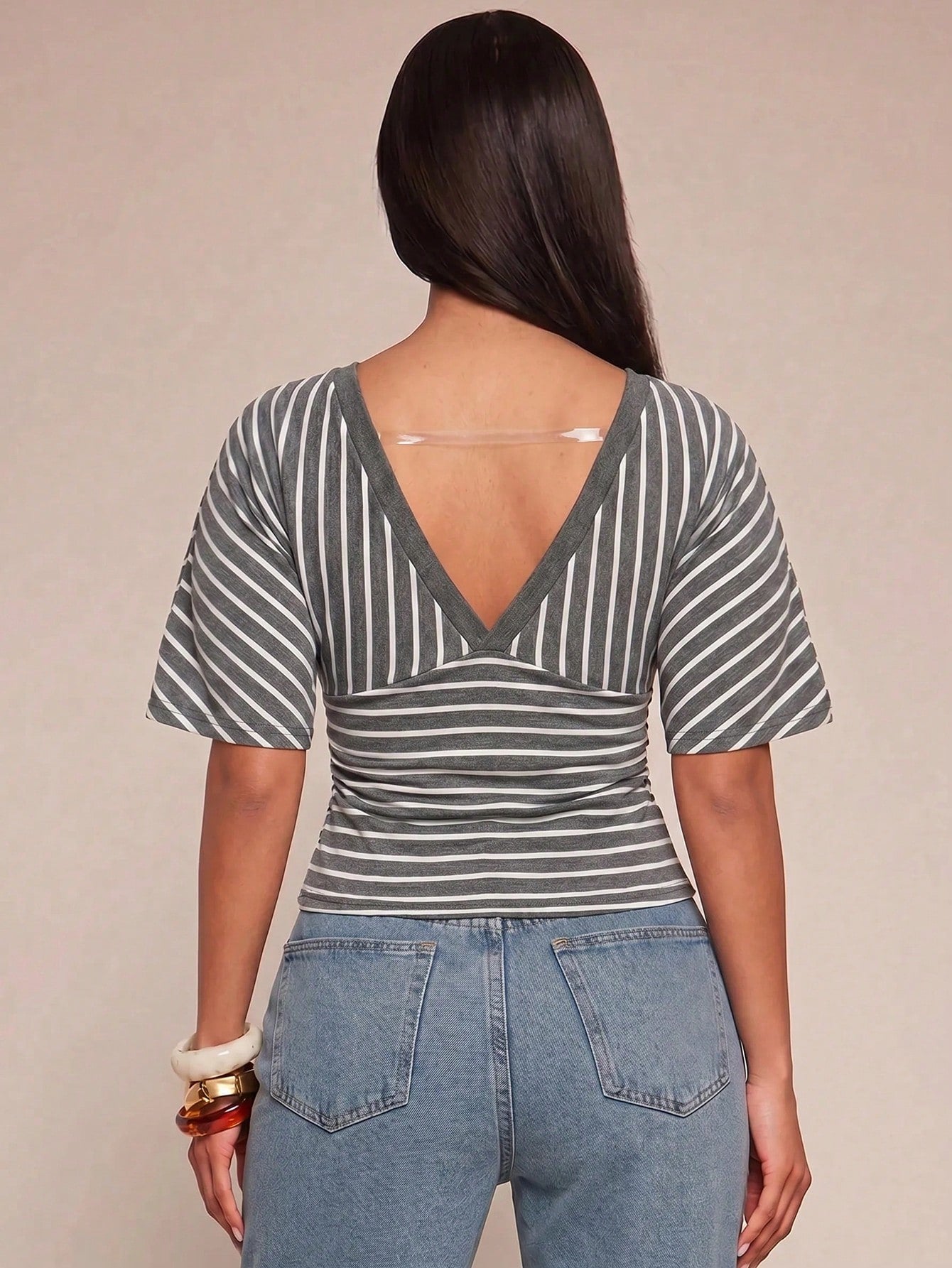 Radiana Women's Casual Sexy Versatile Blue And White Stripe Deep V-Neck Cropped T-Shirt, All-Match, Daily Casual Outings, Shopping, Vacation, Summer