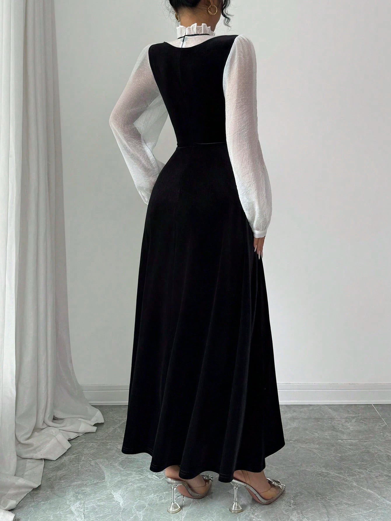 Rafferiza Women's Elegant Velvety Long Dress With Sophisticated High-End Vibe, Autumn/Winter
