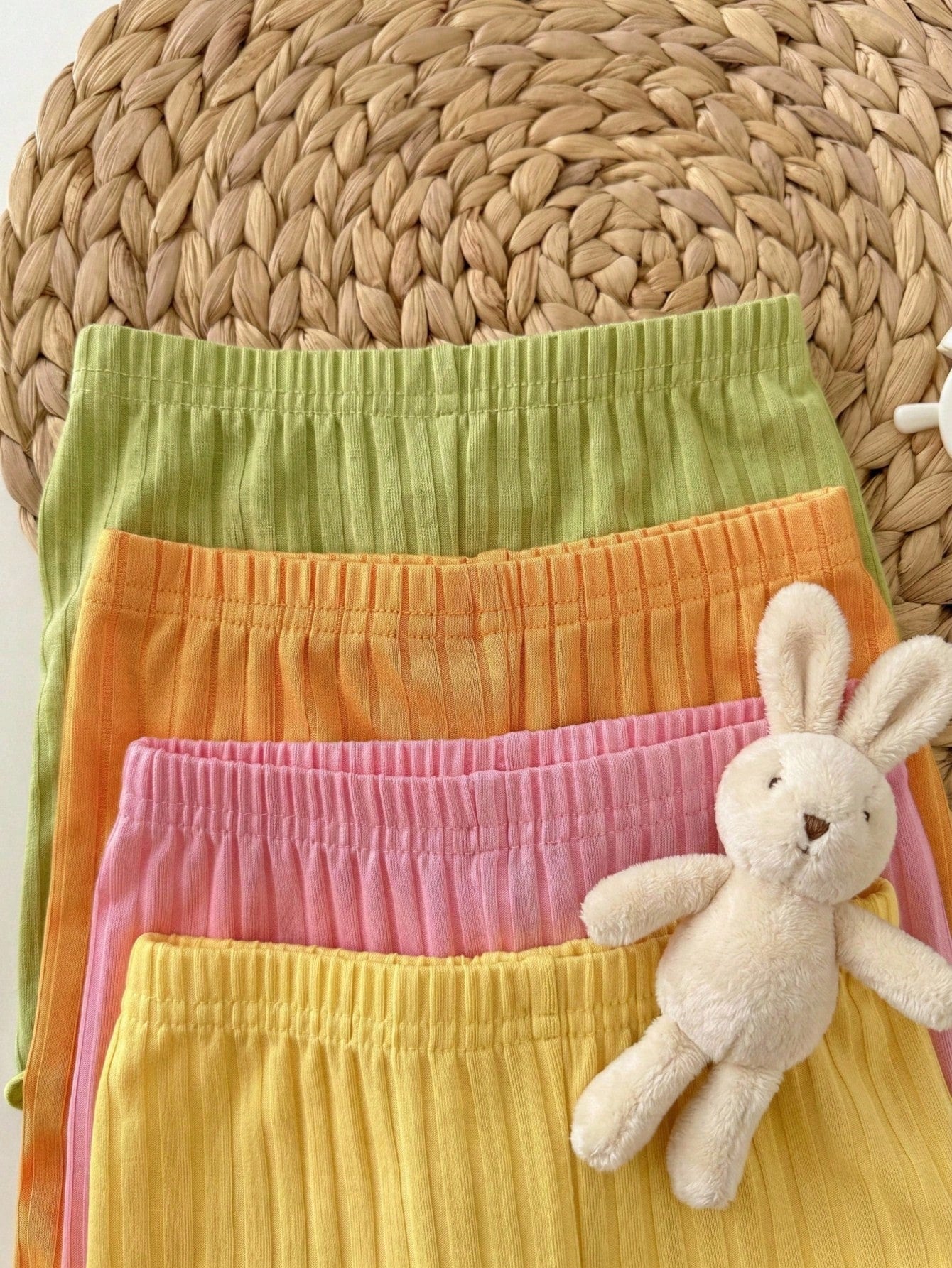 Random 8pcs/Set Baby Girl Pink And Green Summer Outfit,Casual Solid Ribbed Knit Camisole Tops And Shorts Set,Home Wear Cute Daily Clothes For Girls