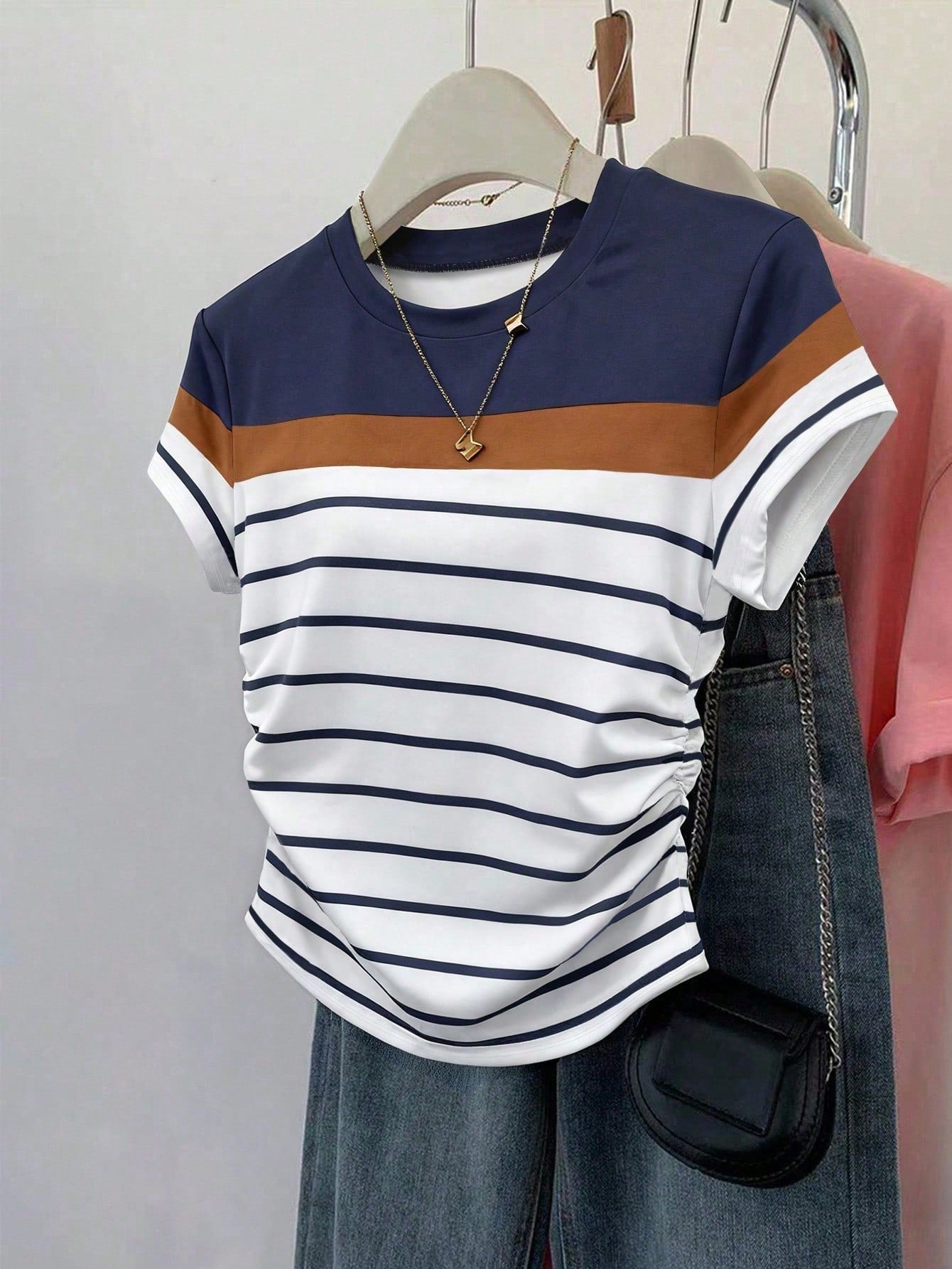 Resyla 4pcs/Set Women's Outdoor Casual Sports Tops, Summer New Arrivals, Brown, White, Blue, Multicolor Striped Slim Fit T-Shirts