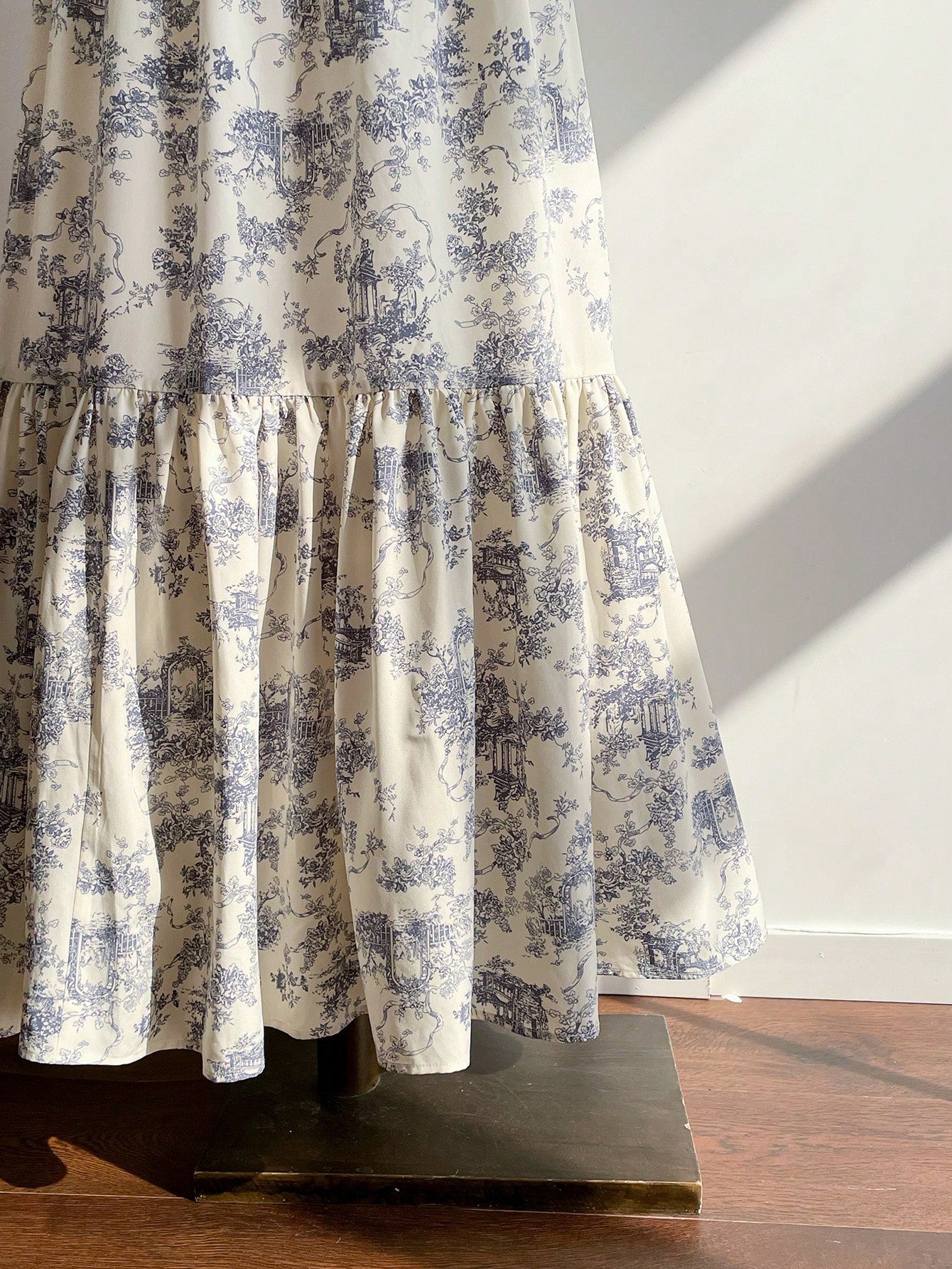 Rusttydustty Vintage Blue Floral Print V-Neck Long Sleeve Maxi Dress, Elegant Pastoral Style Tea Party Dress, Suitable For Autumn