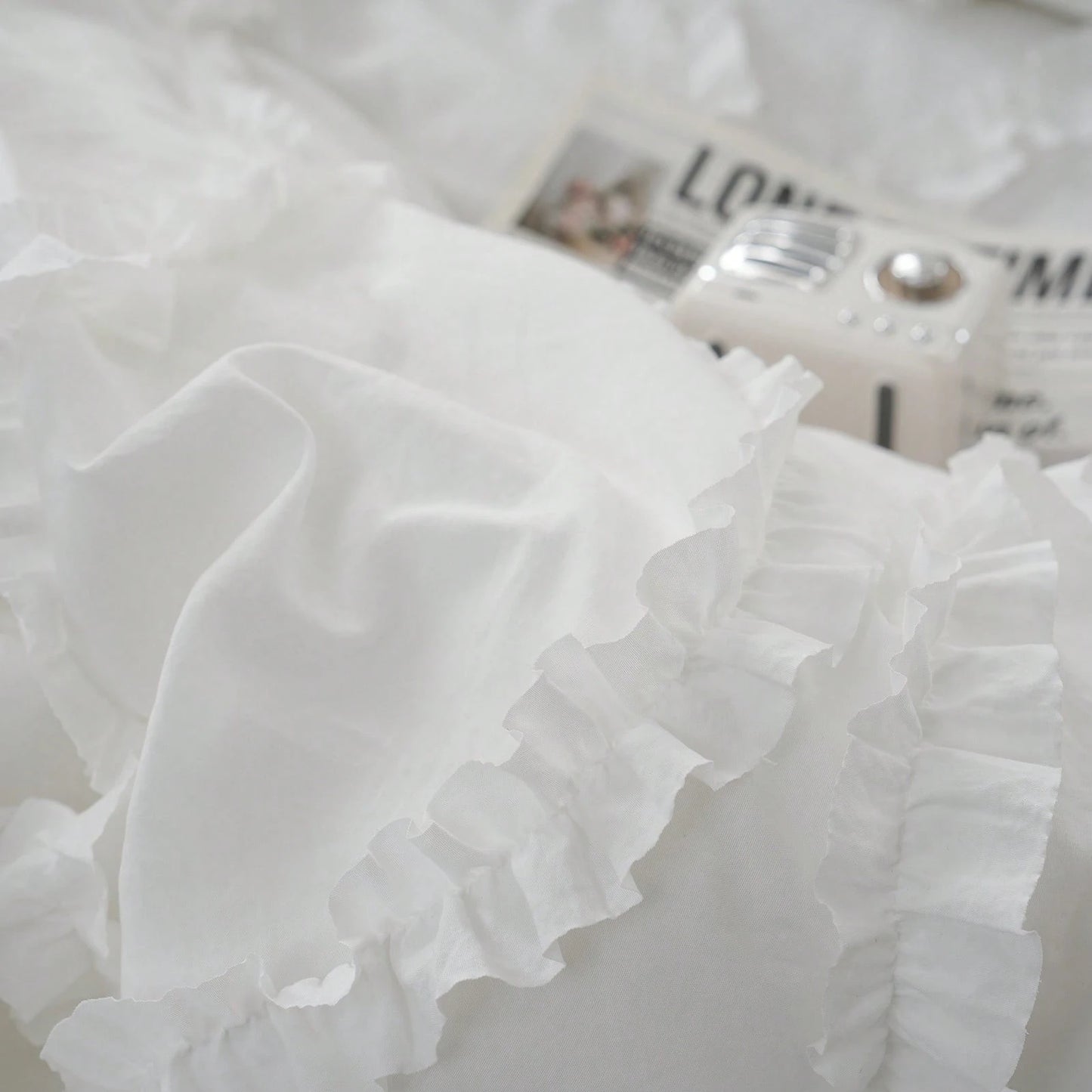 Shabby Chic Bedding Comforter Set Queen/King Size,White Comforter King Bed Set 3 Pcs,Vintage Boho Farmhouse Bedding Set,Ruffle Comforter Aesthetic Bedding Set For Women Adults Soft Lightweight Comfor