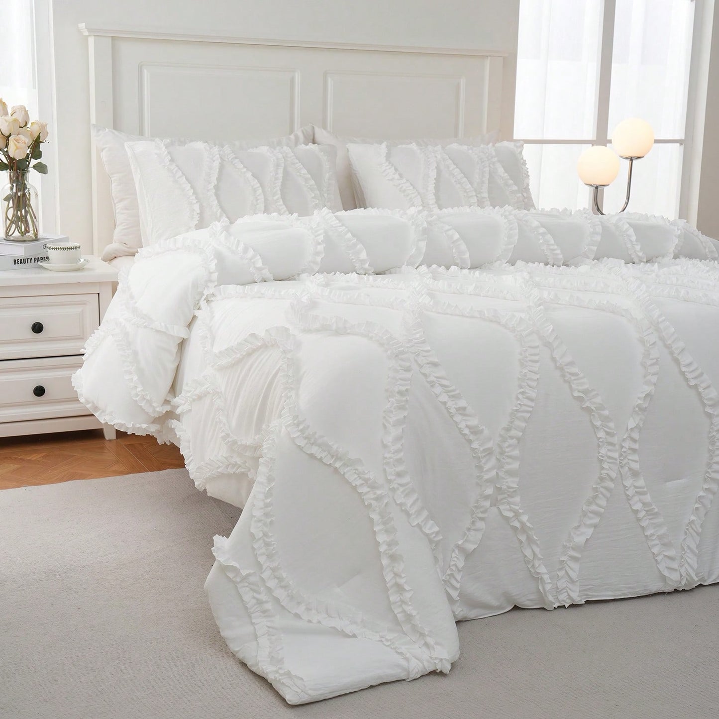 Shabby Chic Bedding Comforter Set Queen/King Size,White Comforter King Bed Set 3 Pcs,Vintage Boho Farmhouse Bedding Set,Ruffle Comforter Aesthetic Bedding Set For Women Adults Soft Lightweight Comfor