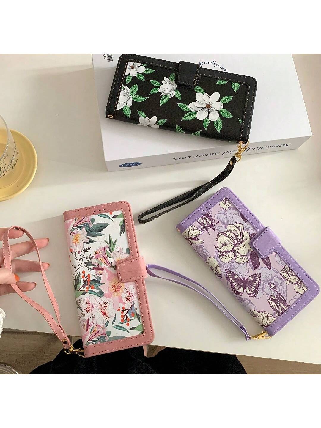 Shockproof Flower Print Cardholder Summer Spring 1pc Flower Print Card Slot Wallet Phone Case Cover Compatible With S24/S22/S23 Ultra/S20FE Women Waterproof Anti-Fall Scratch Resistant Spring Gift,Int