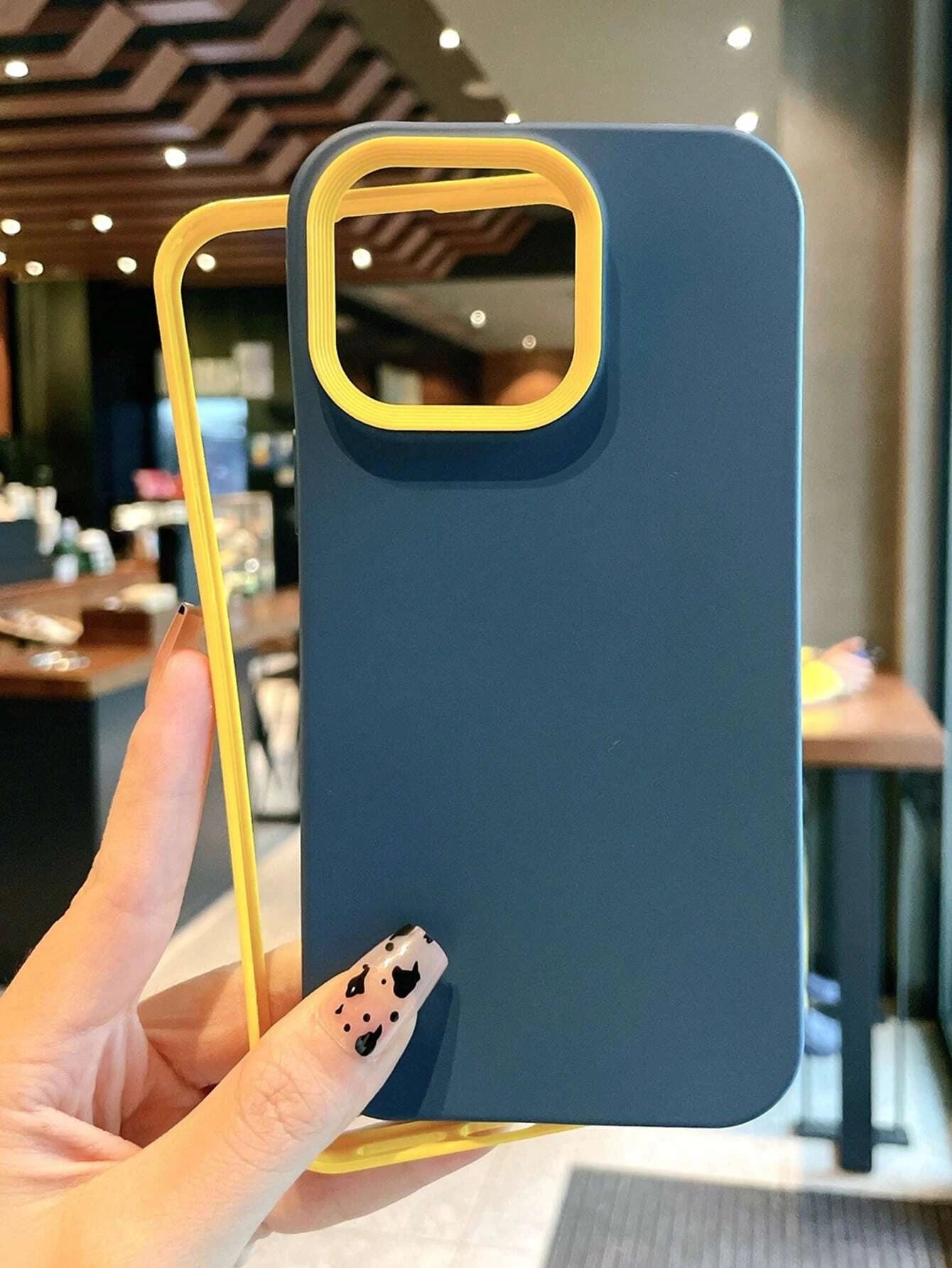 Shockproof Solid Color Solid Color Spray Painted Contrast Color 3-In-1 Anti-Drop Phone Case Compatible With IPhone 11, 12, 13, 11, 16, 17, 17 Pro Max, 13 Pro Max, 16 Plus, 16 Pro Max, 16 Pro, 14 Pro
