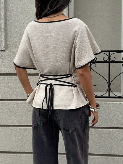 Siren Gaze Women's Contrast Trim Waist Short Sleeve Shirt,Minimalist French Color-Blocked Summer Tops,Black And Beige,Casual,Elegant,Office,Teachers' Day