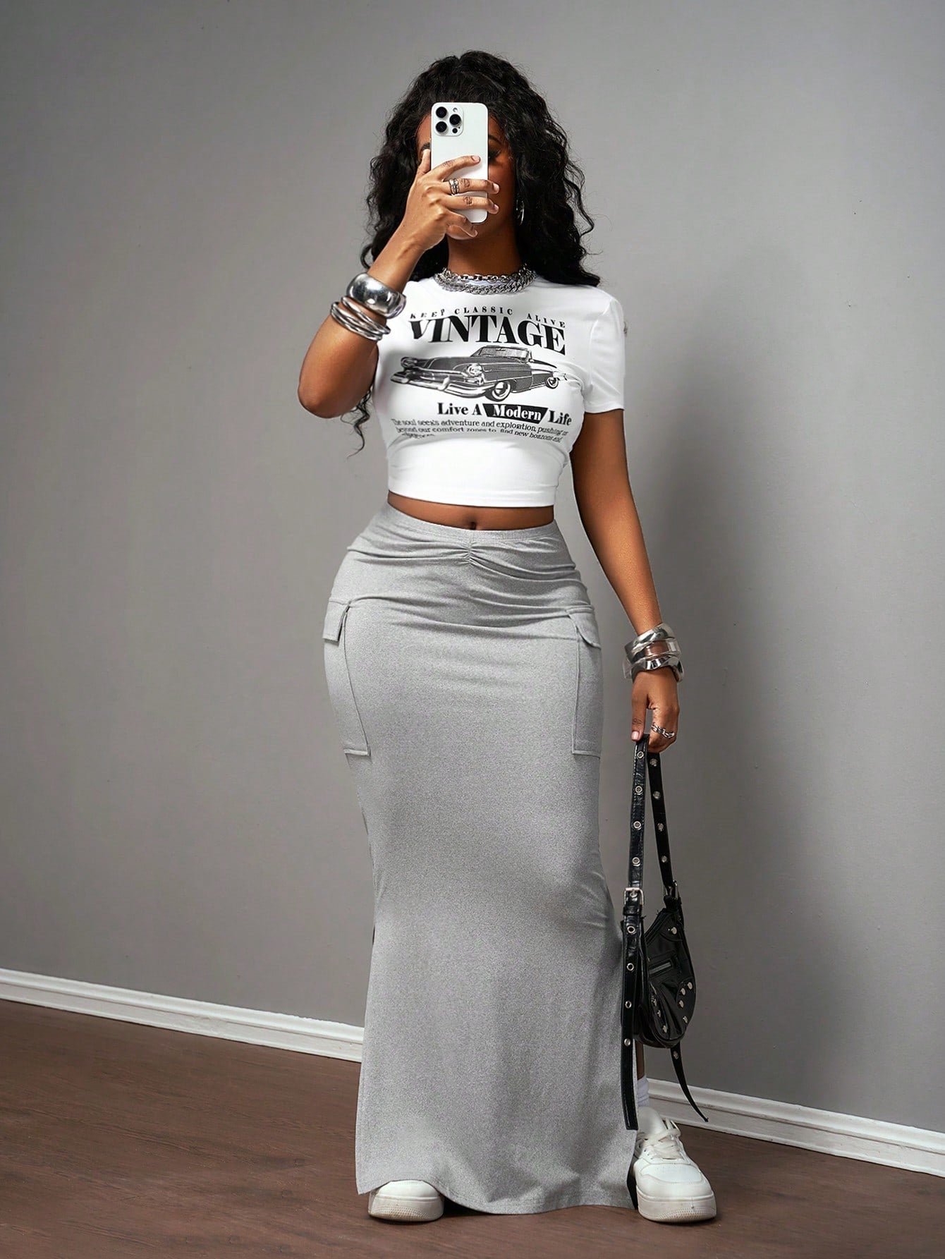 Slaydiva Women Light Grey Summer Casual Streetwear Y2K 2pcs Set Retro Graphic Print Short Sleeve T-Shirt High Waist Slit Maxi Skirt White And Black
