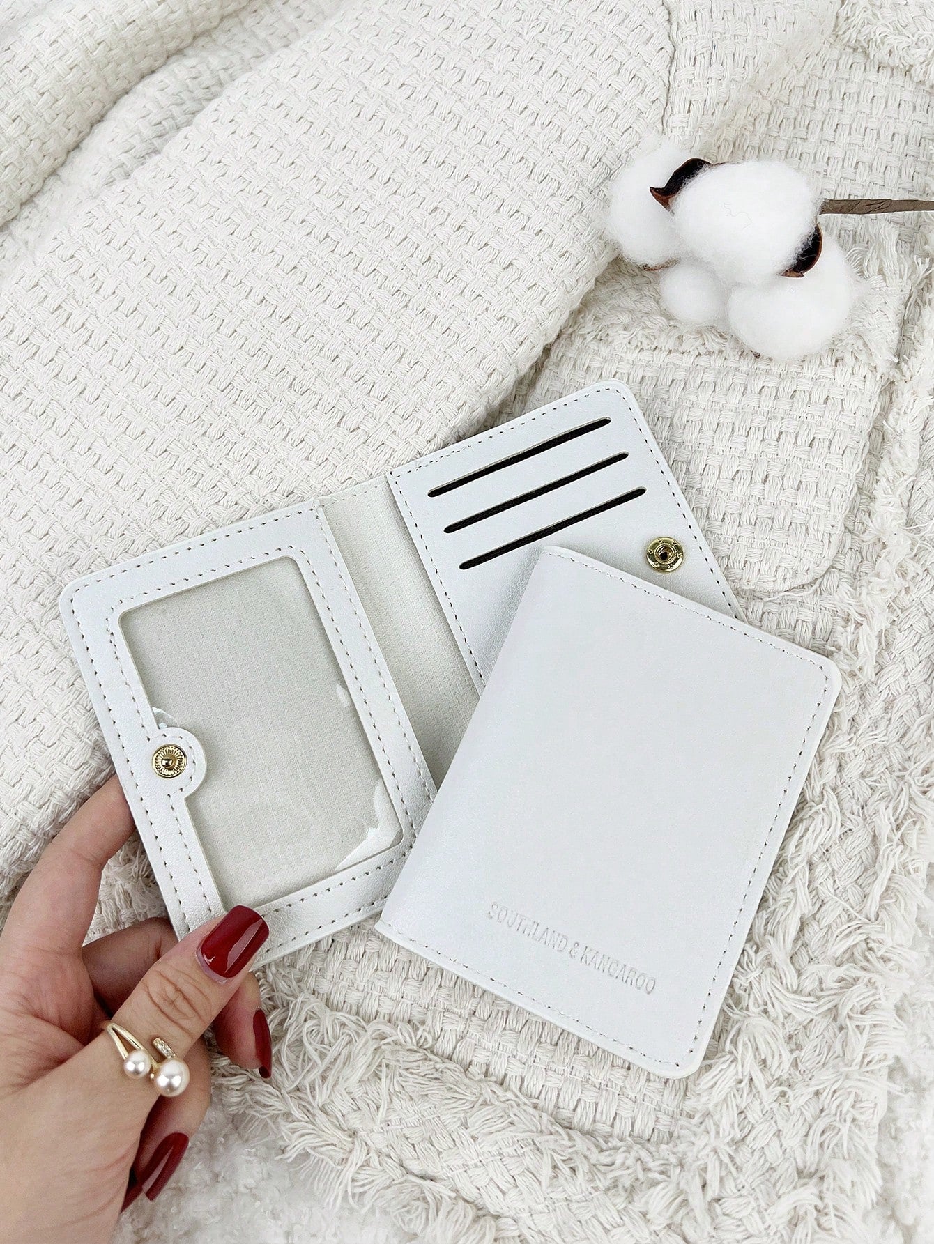 SOUTHLAND&KANGAROO White Wallet, Fashionable And Minimalist, Lightweight And Portable, Can Hold Cash, Cards, Coins, Suitable For Birthday, Anniversary, Valentine's Day And Other Occasions, Gift For Co