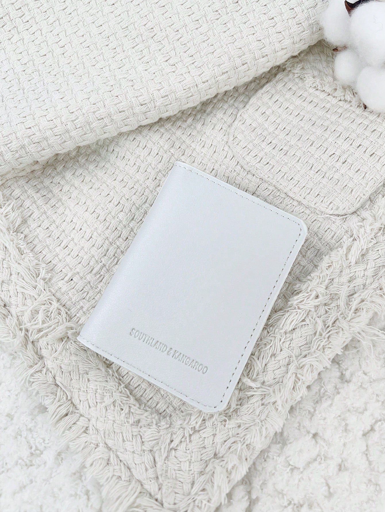 SOUTHLAND&KANGAROO White Wallet, Fashionable And Minimalist, Lightweight And Portable, Can Hold Cash, Cards, Coins, Suitable For Birthday, Anniversary, Valentine's Day And Other Occasions, Gift For Co