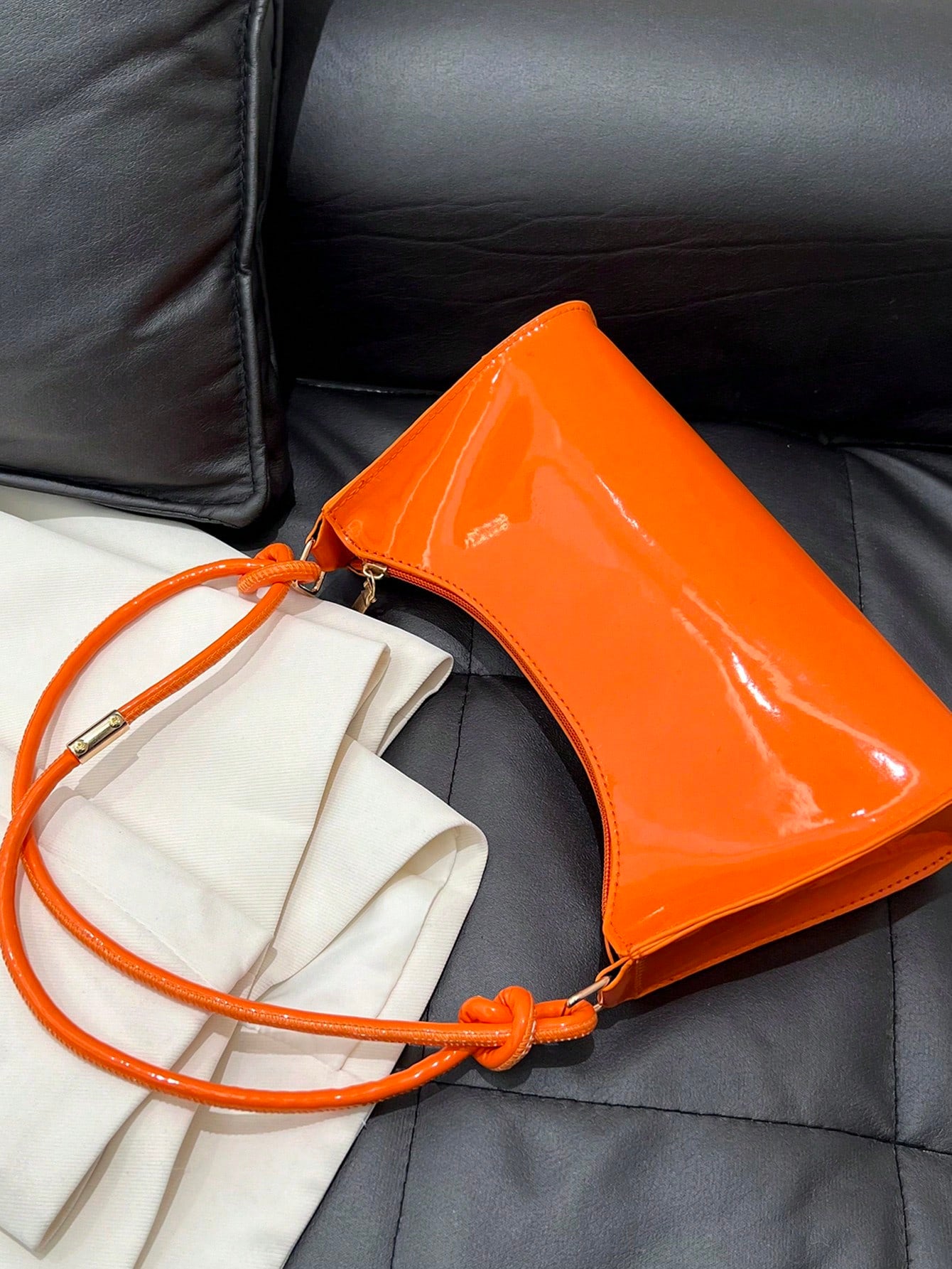 Spring/Summer New Smooth Chain Underarm Bag, Handbag, Shoulder Bag For Teenage Girls, Female College Students, Fashion Retro Zipper Bag, Suitable For Office, Work, Business, Commuting Women