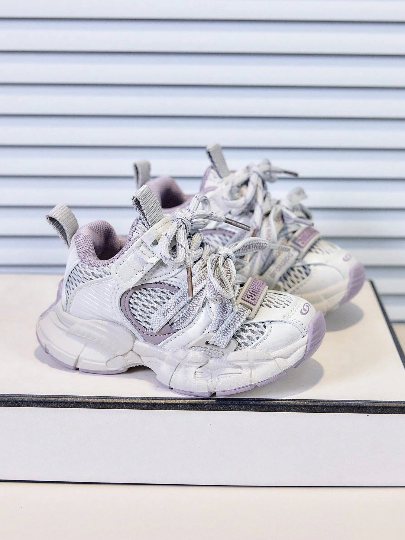 Summer New Taro Purple Girls' Mesh Chunky Sneakers, Breathable Lightweight Children's Sports Shoes, Soft Sole Anti-Slip Baby Functional Shoes, Versatile Colorblock Casual Running Shoes, Hook And Loop