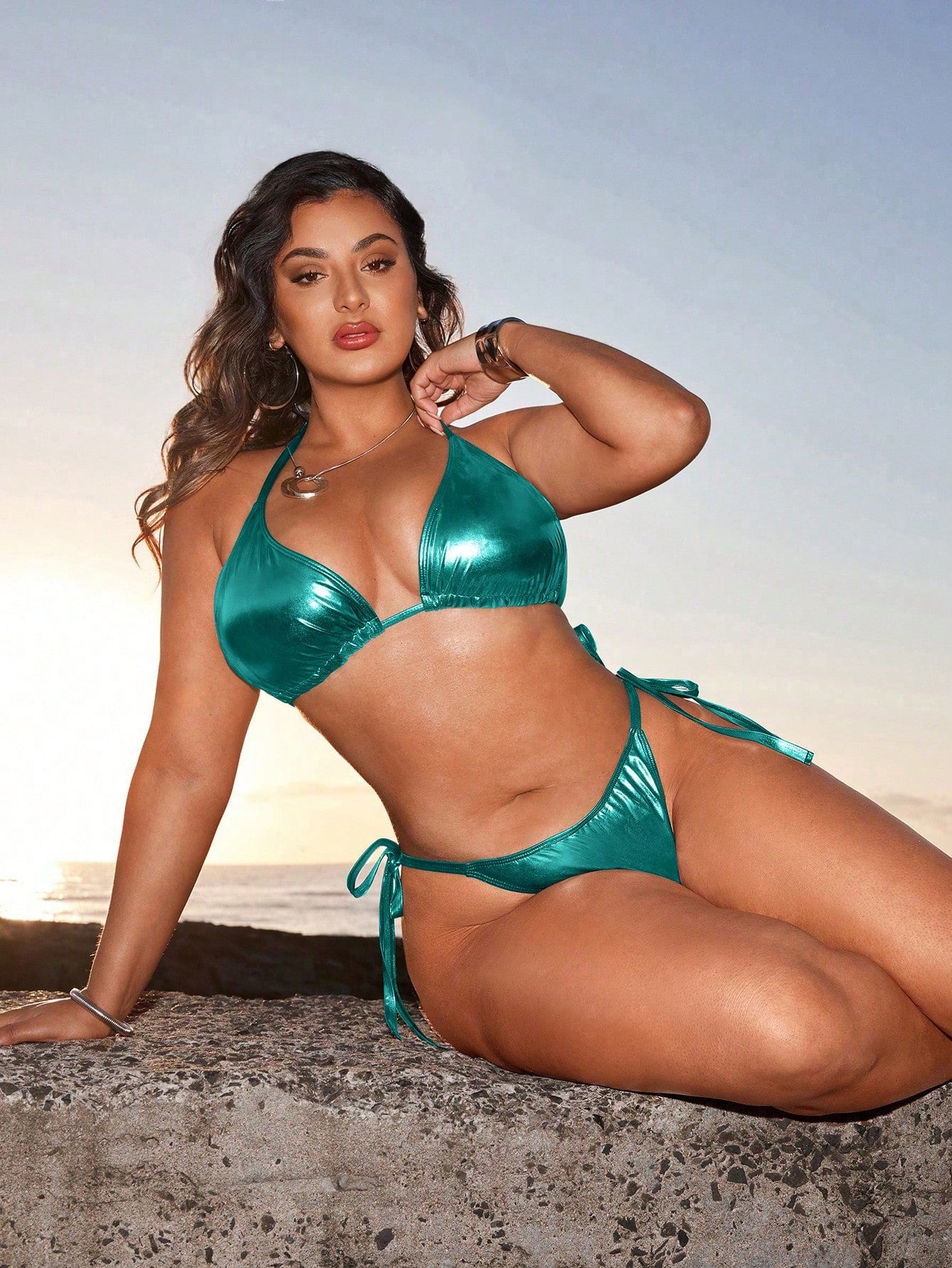 Swim SXY Plus Size Metallic Halter Tie Split Bikini Swimsuit Set,Beach Outfits For Woman For Summer Beach Vacation