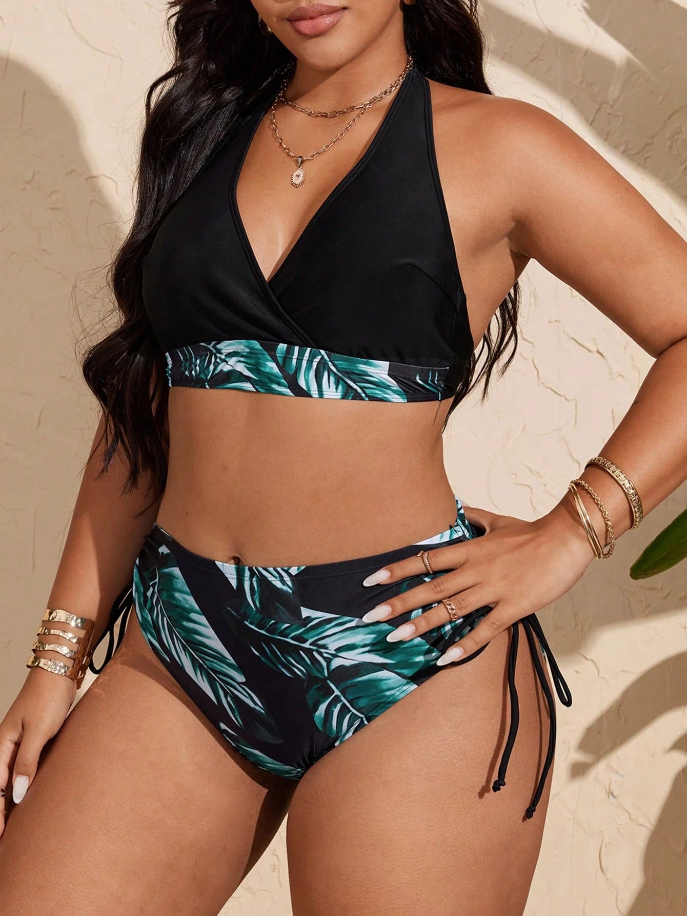 Swim Vcay 2025 New Plus Size Halter Tie Tropical Leaf Print Sexy Criss-Cross Drawstring Bikini Set, Summer Beach Vacation, European And American White