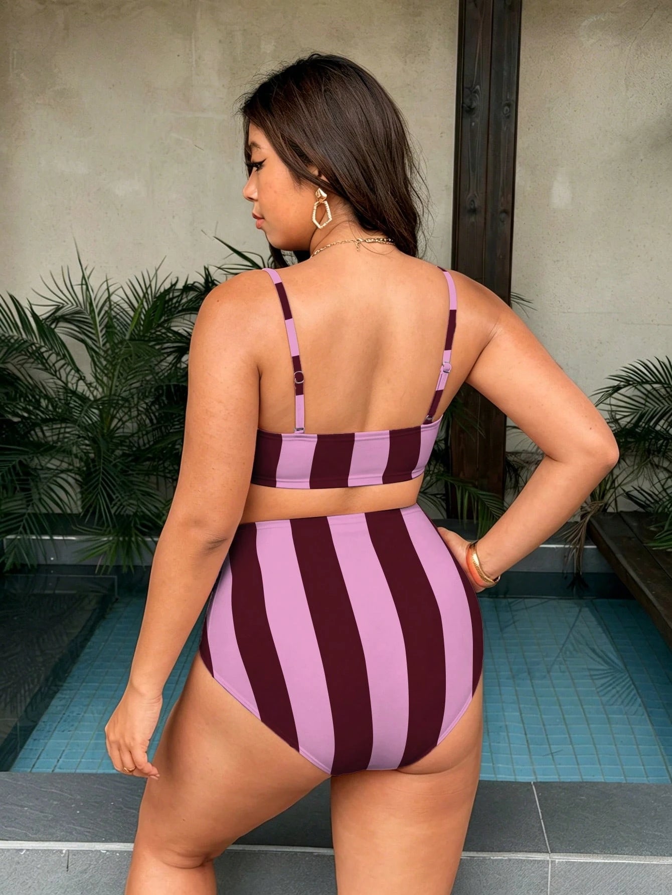 Swim Vcay 2026 New Plus Size Vcay Rainbow Striped Fashionable Swimwear Set, Summer Beach Vacation Lovely Bikini Women, Cross-Border European And American Style