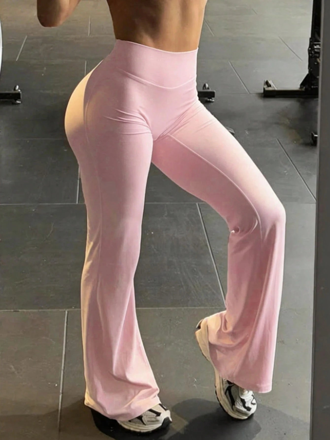 This Solid Color Yoga Wide-Leg Pants Are Comfortable And Slimming, Suitable For Running, Fitness, And Various Yoga Activities. Pink Spring Sports