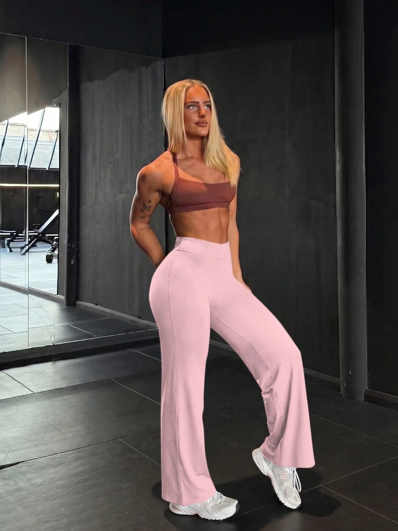 This Solid Color Yoga Wide-Leg Pants Are Comfortable And Slimming, Suitable For Running, Fitness, And Various Yoga Activities. Pink Spring Sports