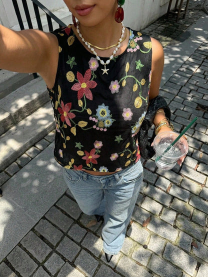 Travachic Plus Size Women's Floral Embroidered Pattern Casual Elegant Traditional Versatile Everyday Top Vacation Evening Black Summer