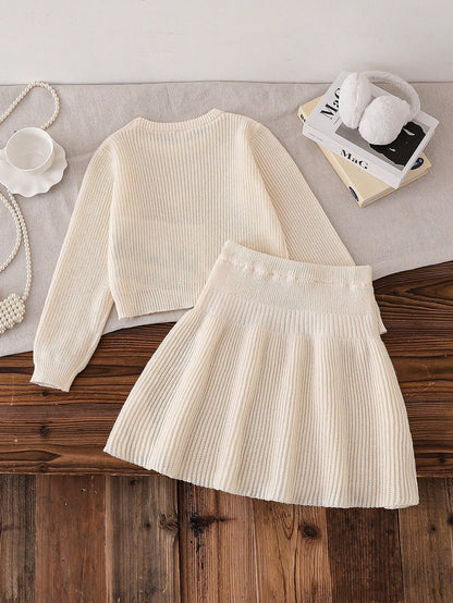 Tween Girl Winter Knit 2 Pieces Set, Cute 3D Bow Sweater With Pleated Skirt, Elegant And Adorable,Suitable For Autumn/Winter Back To School Clothes