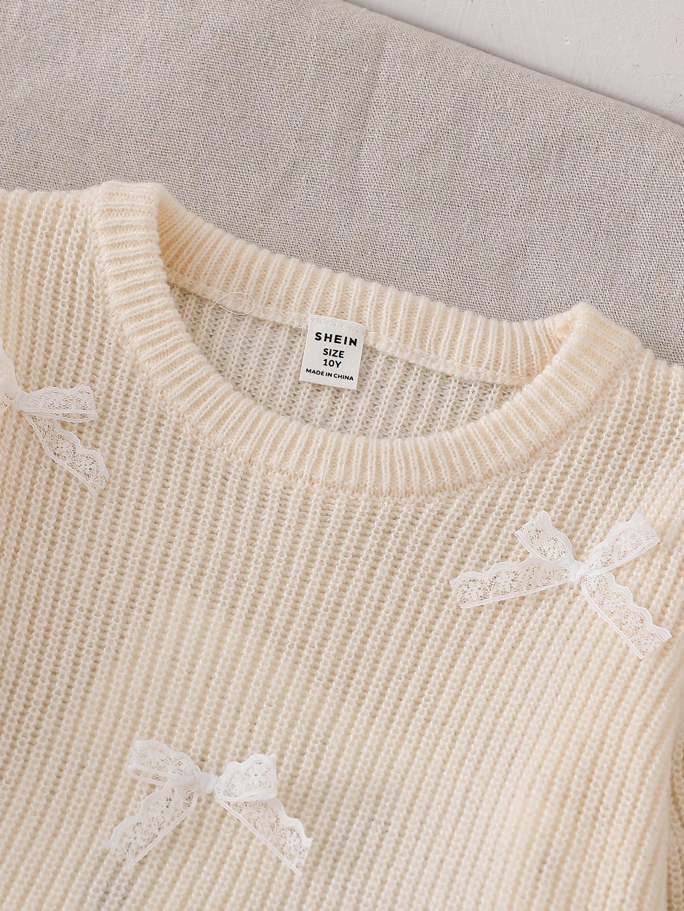 Tween Girl Winter Knit 2 Pieces Set, Cute 3D Bow Sweater With Pleated Skirt, Elegant And Adorable,Suitable For Autumn/Winter Back To School Clothes