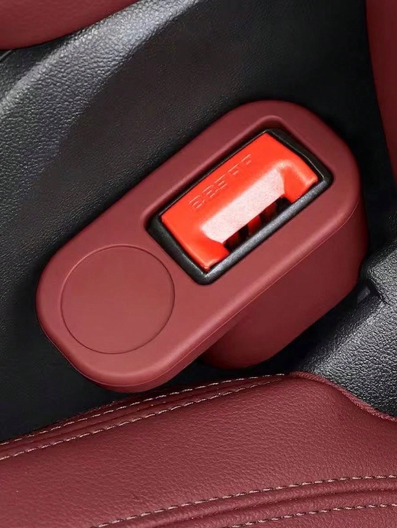 Universal Sports Seat Belt Fastener- Say Goodbye To Complicated Installation In One Second| Universal Design Breaks Through Vehicle Model Restrictions, Using Adaptive Slot Technology, Perfectly Comp