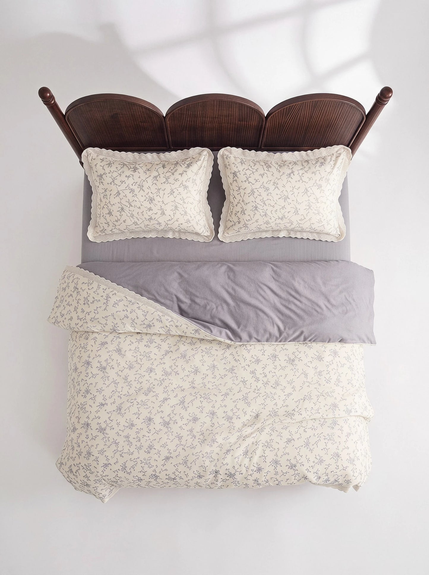 Veyra Day 3pcs Vintage Floral Duvet Cover Set With Lace Trim, Shabby Chic French Country Bedding Set, Soft Polyester Quilt Cover And Pillow Shams, Cottagecore Bedroom Decor (No Insert)