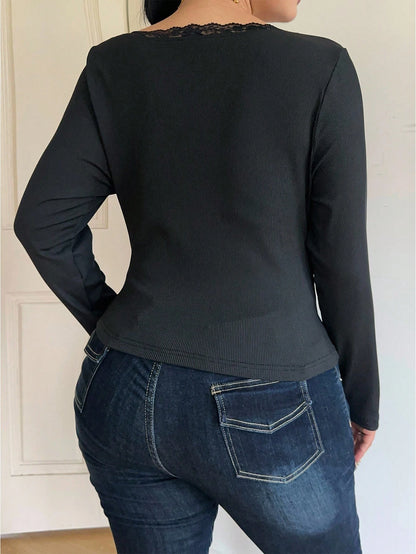 Vibekara Plus Size Casual Solid Color Lace Trim Cropped T-Shirt, Black Long Sleeve Top Tee Fall