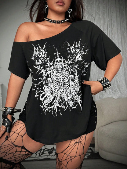 Whyspr Grunge Punk Skull Designed Print Pattern, Asymmetrical V-Neck T-Shirt