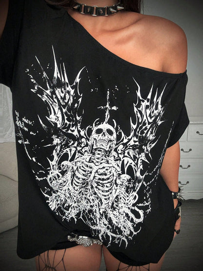 Whyspr Grunge Punk Skull Designed Print Pattern, Asymmetrical V-Neck T-Shirt