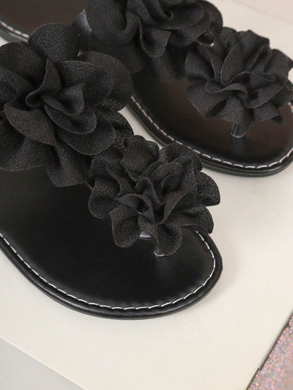 Women's Black 3D Flower Decor Thong Sandals, Summer Casual Vacation Beach Shoes, Narrow Fit, Wide Feet/High Instep Recommend Size Up