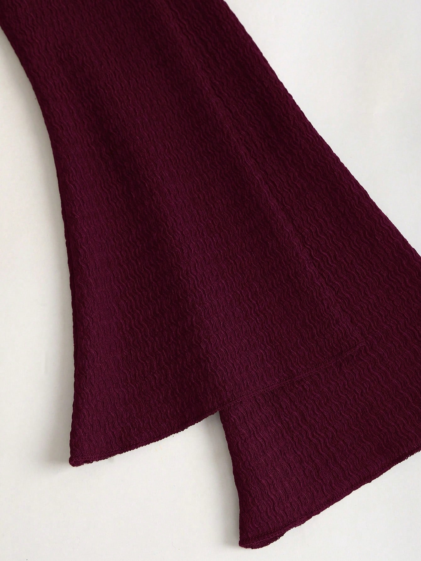 Women's Solid Burgundy Casual Knotted Textured Knit Formal Evening Dress, Accented With Solid Metal Buttons, Elegant And Fashionable, Suitable For Office, Home, Daily Wear, Vacation And Various Occasi