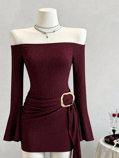 Women's Solid Burgundy Casual Knotted Textured Knit Formal Evening Dress, Accented With Solid Metal Buttons, Elegant And Fashionable, Suitable For Office, Home, Daily Wear, Vacation And Various Occasi